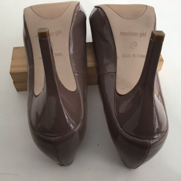 Madden Girl “Giddyy “ platform 3” heels. Size 7. Mocha latte. - Picture 10 of 12